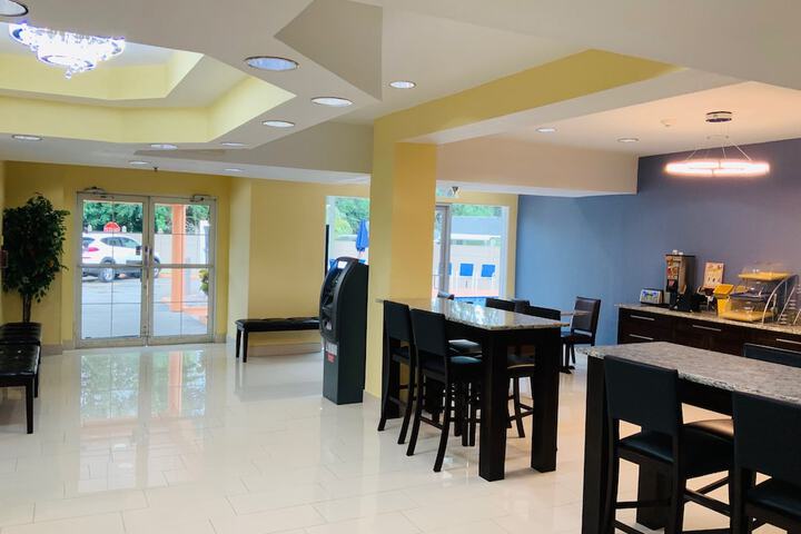 Hotel Interior 19 of 95