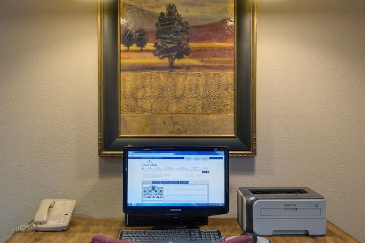 Business Center 16 of 16