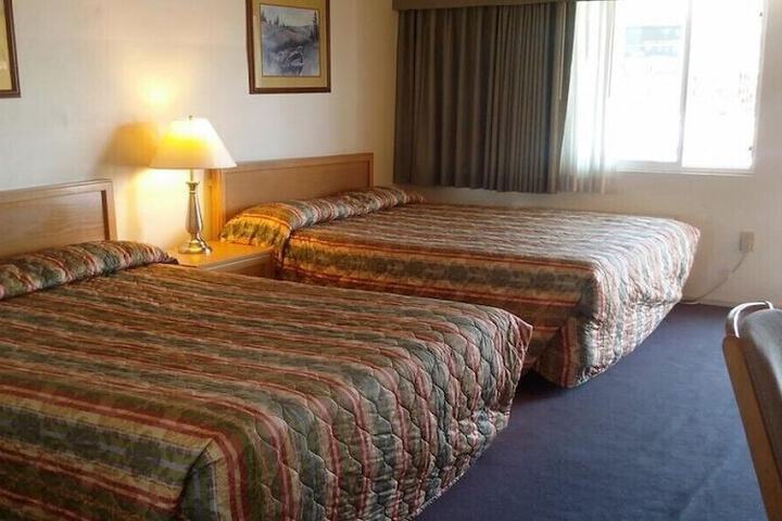 Room 15 of 38