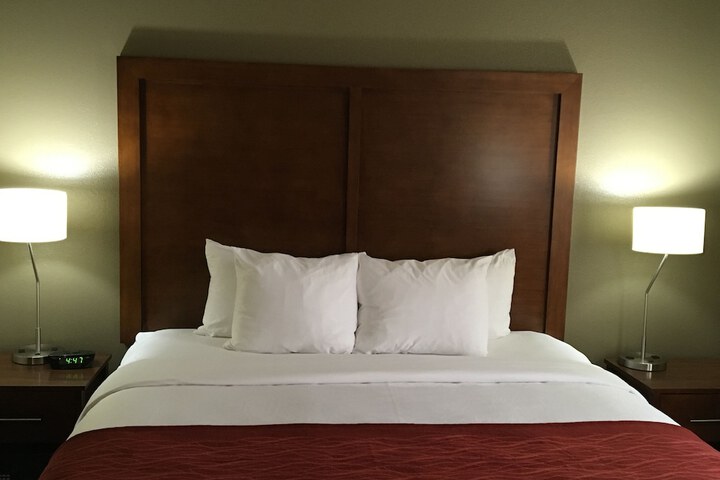 Room 37 of 84