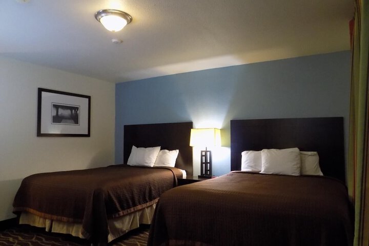 Room 8 of 17