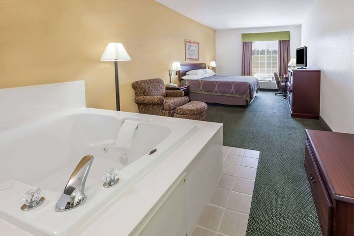 Room 14 of 19