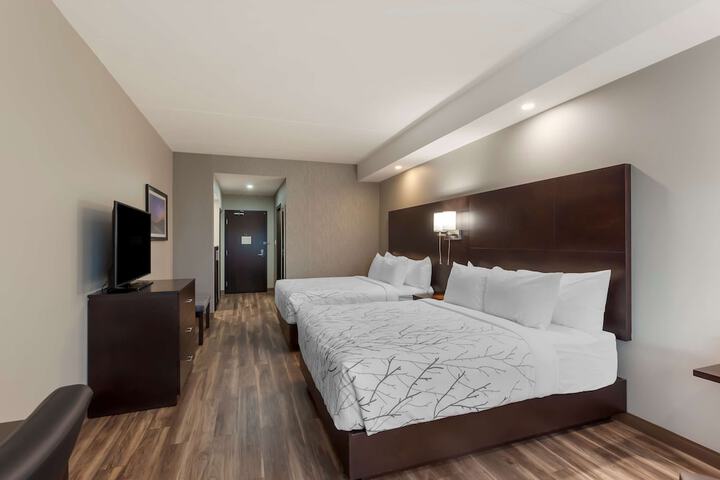 Room 21 of 53