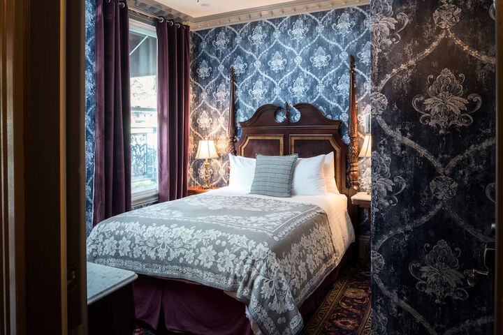 Room 20 of 38