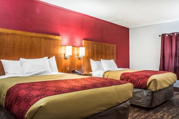 Room 20 of 26