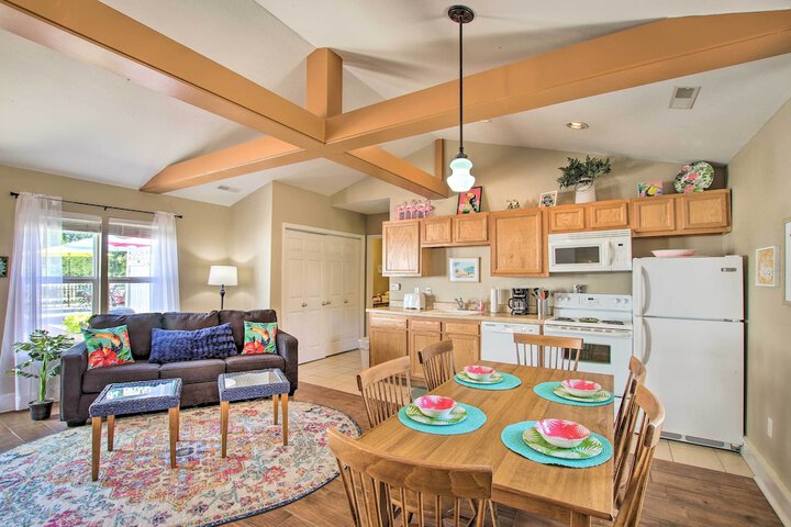 Cozy Ironton Cabin w / Shared Pool & Private Patio!