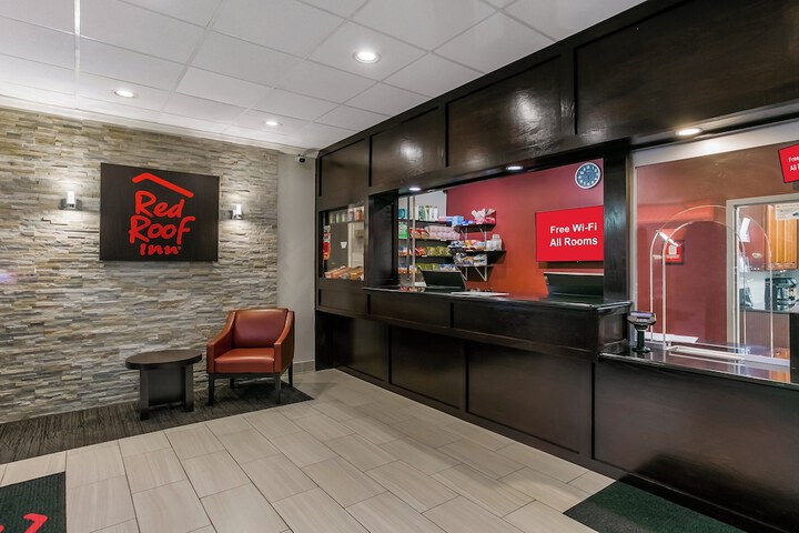 Hotel Interior 10 of 36