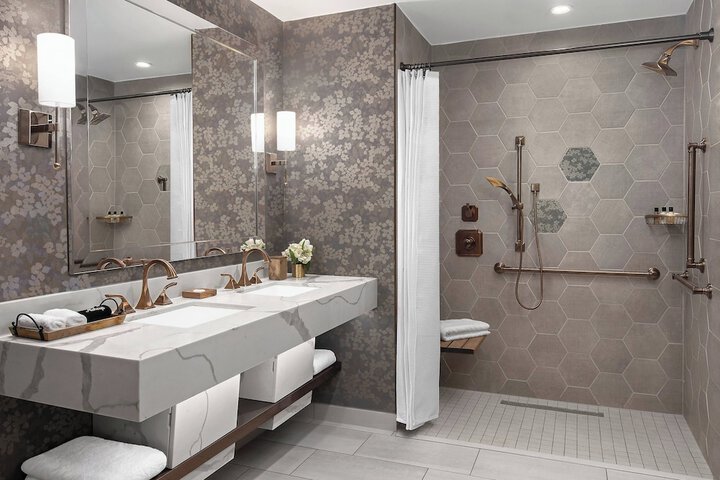 The Lytle Park Hotel Autograph Collection