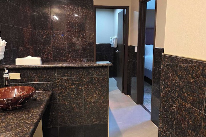 Ramada by Wyndham Tukwila Southcenter