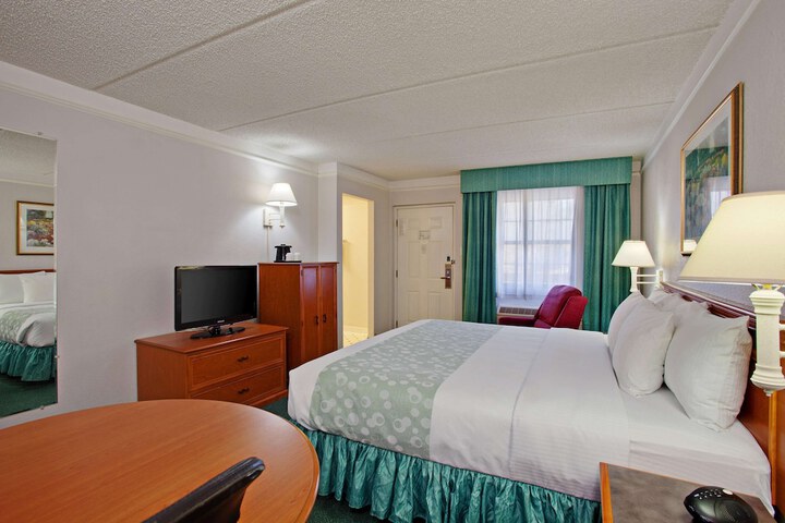 Room 16 of 20