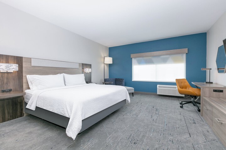 Room 26 of 55