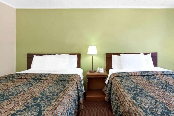 Motel 6 Stafford TX - SW Houston - Sugarland
