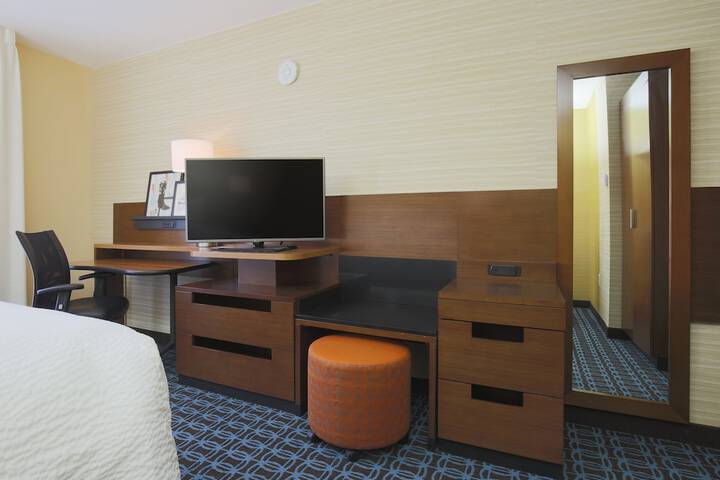 Room 9 of 23
