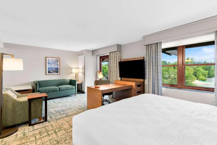 Hampton Inn & Suites Lake Placid
