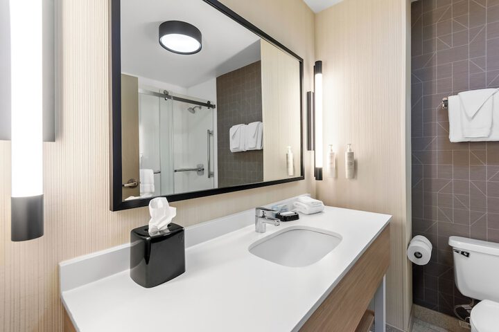 Spark by Hilton Bardstown