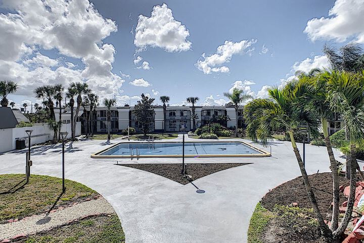 Pool 6 of 19
