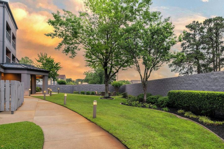 Courtyard by Marriott Shreveport Airport