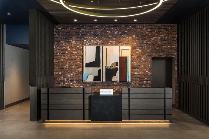 Hotel Avail Rogers Tapestry Collection by Hilton