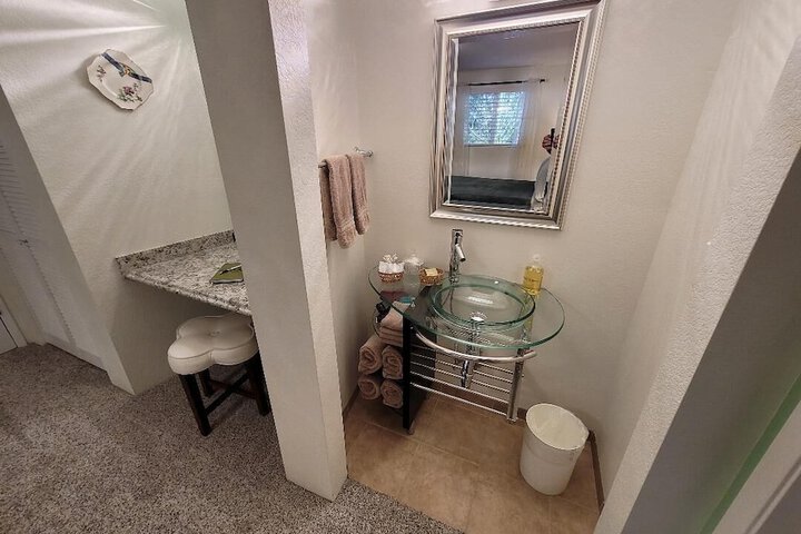 Room 41 of 59
