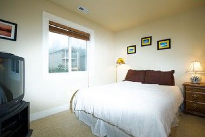 Ocean Pines 3 Br home by RedAwning