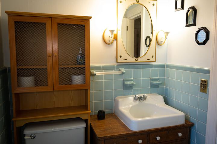 Room 3 of 11