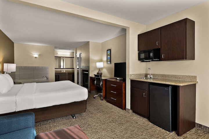 Room 20 of 43