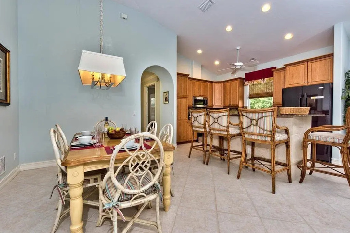Neapolitan Vacation Rental