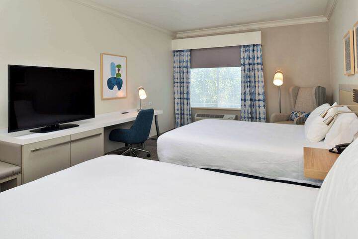 Room 20 of 93