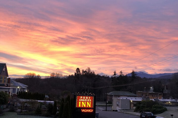 Port Angeles Inn