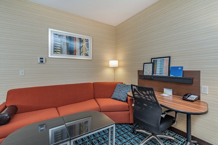 Room 13 of 31