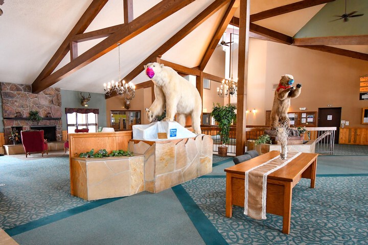 Inn at SilverCreek