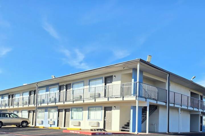 Hotel 5 of 32