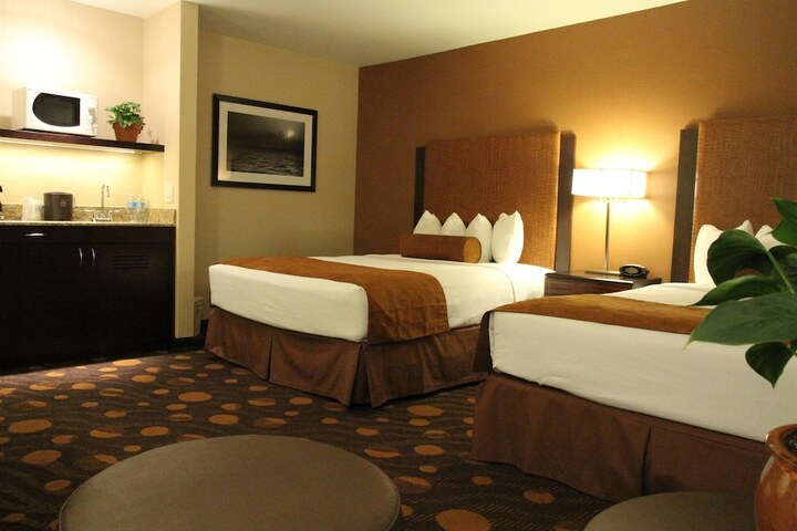 Room 18 of 33