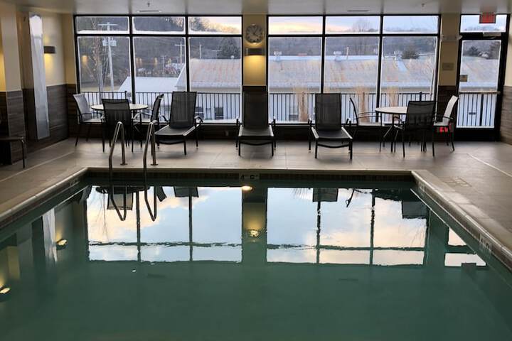 Pool 4 of 36