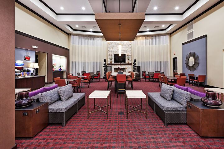 Holiday Inn Express & Suites Duncan by IHG
