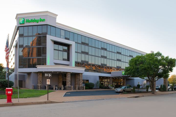 Hotel 8 of 72