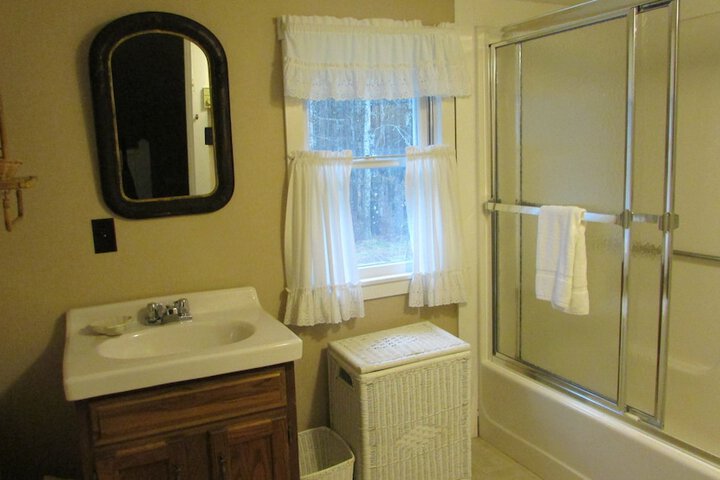 Room 93 of 137
