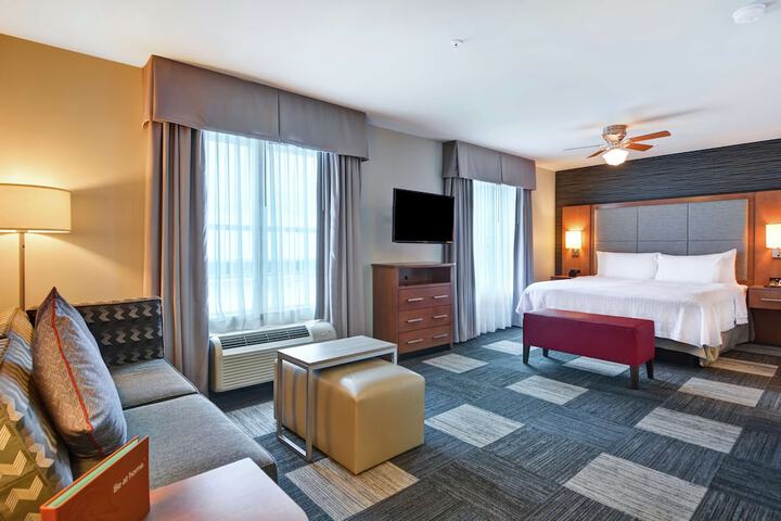 Room 28 of 51