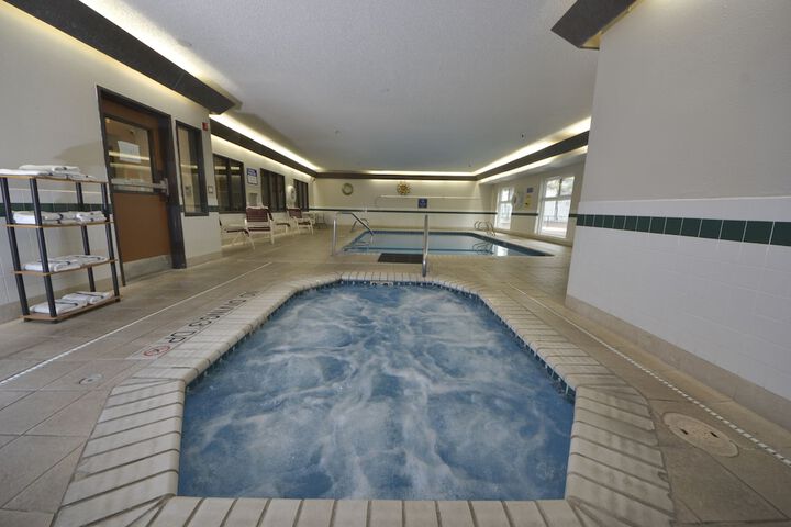 Pool 6 of 45