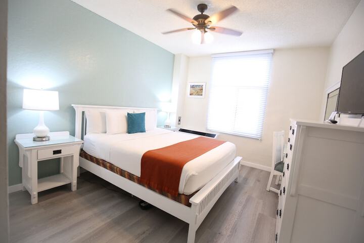 Room 15 of 35