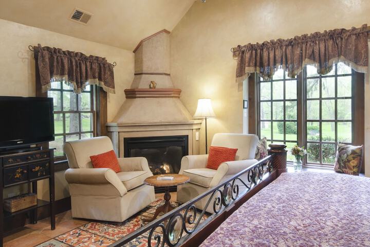 Hillbrook Inn