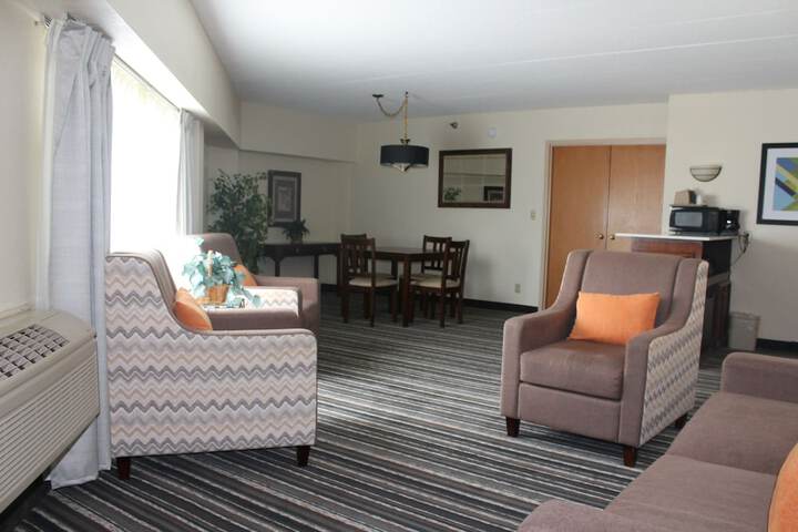 Room 20 of 37