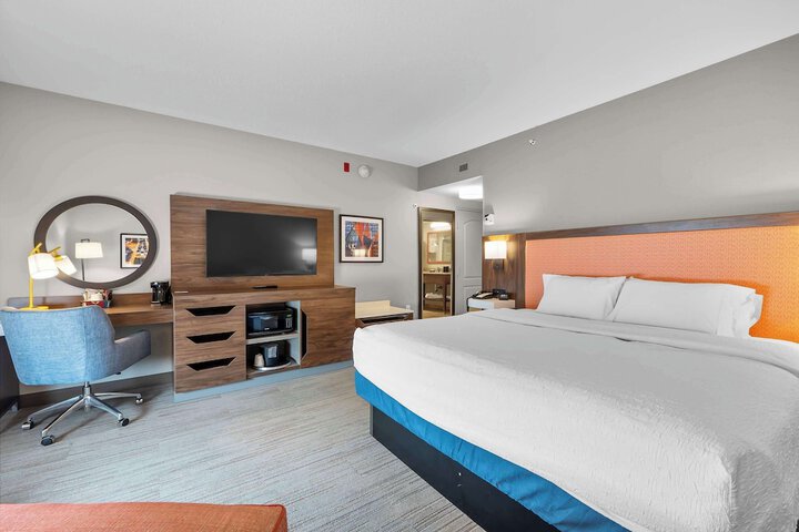 Room 41 of 71