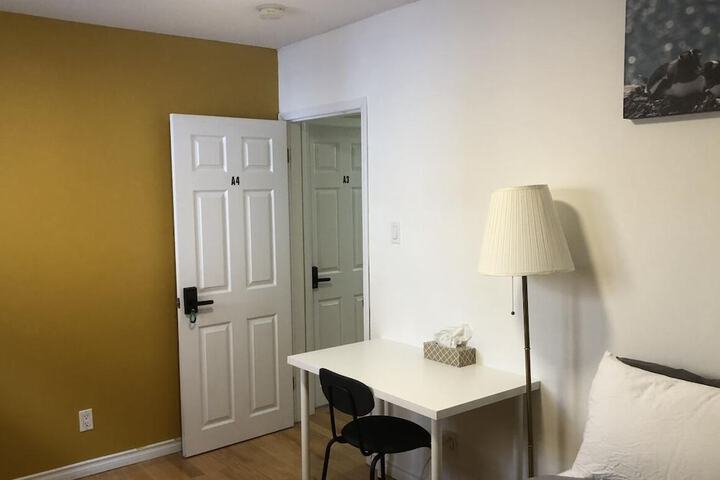 YK Aurora B & B