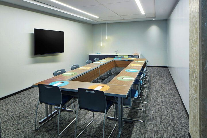 Aloft by Marriott Seattle Redmond