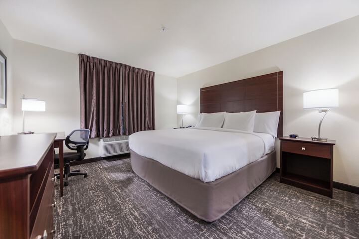 Room 22 of 40