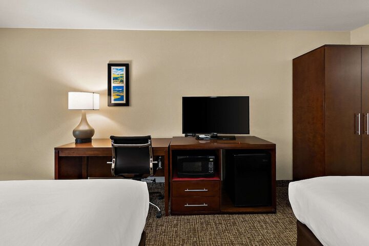 Room 26 of 43