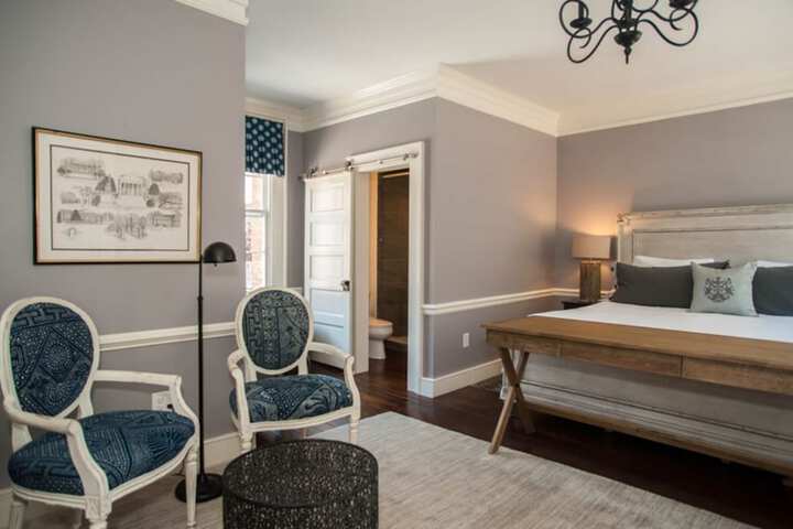 Room 28 of 53