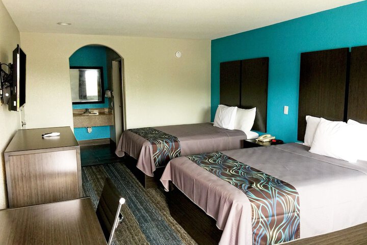 Americas Best Value Inn & Suites Mont Belvieu Houston