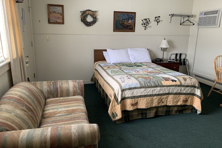 Room 12 of 48